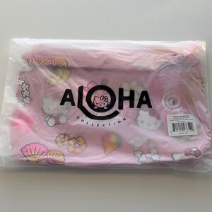 ALOHA Collection Pink Hello Kitty Travel Pouch